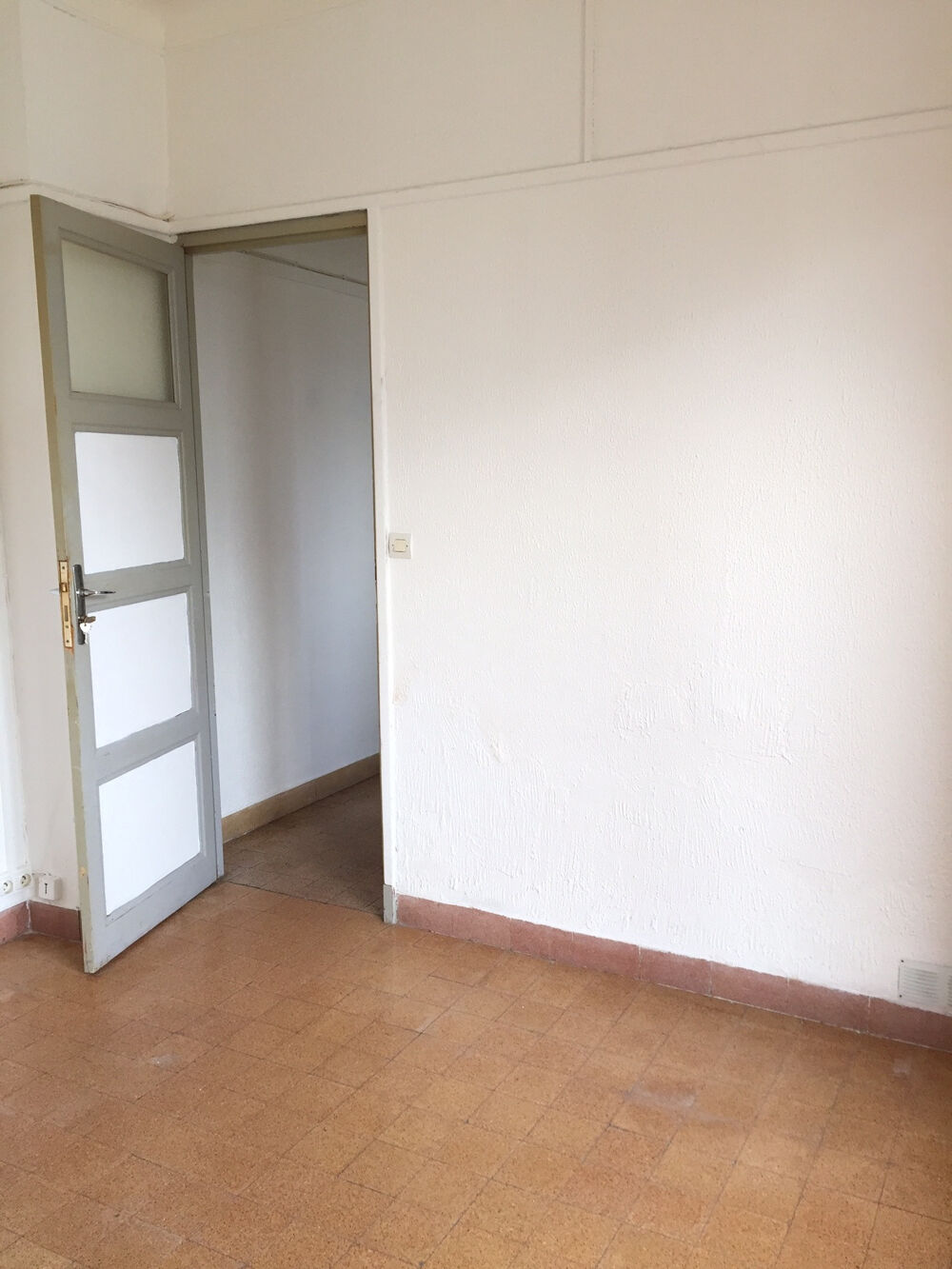 Location Appartement Arles Trinquetaille T2 de 32m2 au 3ème étage Arles