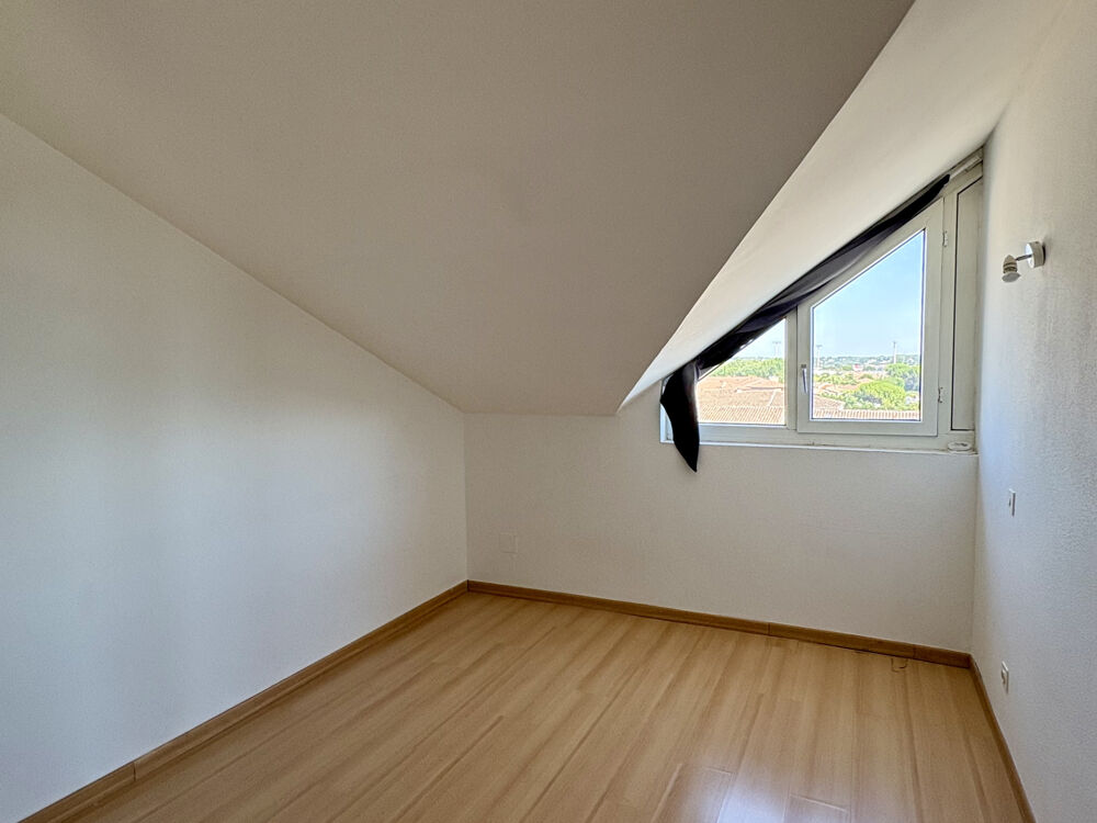 ARLES. Duplex avec ascenseur !