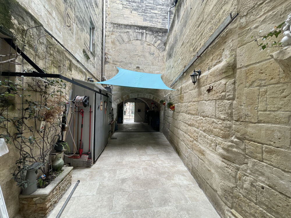 Maison à Beaucaire 5 pièces 94 m2 avec cour