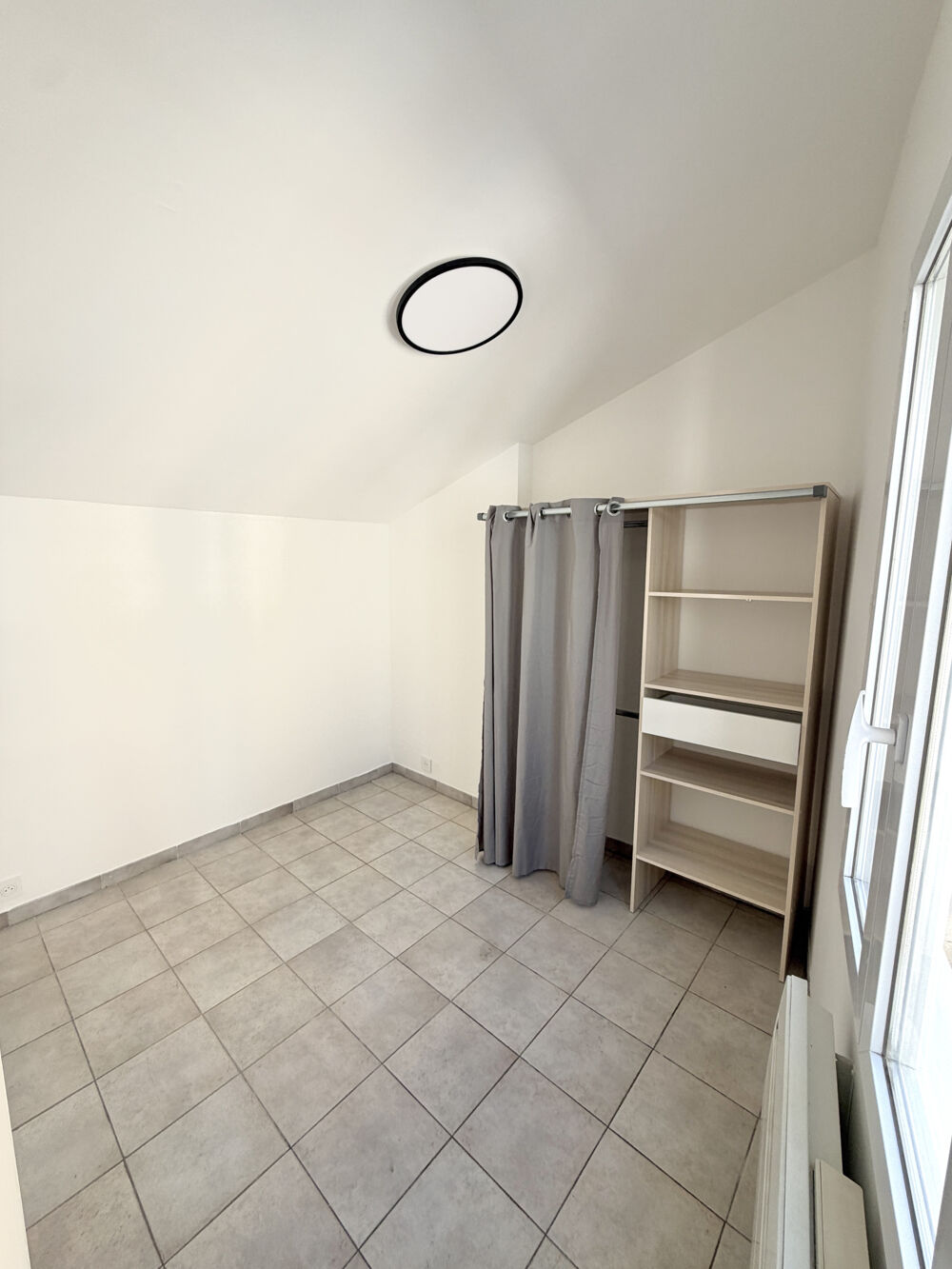 Location Appartement Joli T2 de 30 m2 à louer en plein centre historique d'Arles. Arles