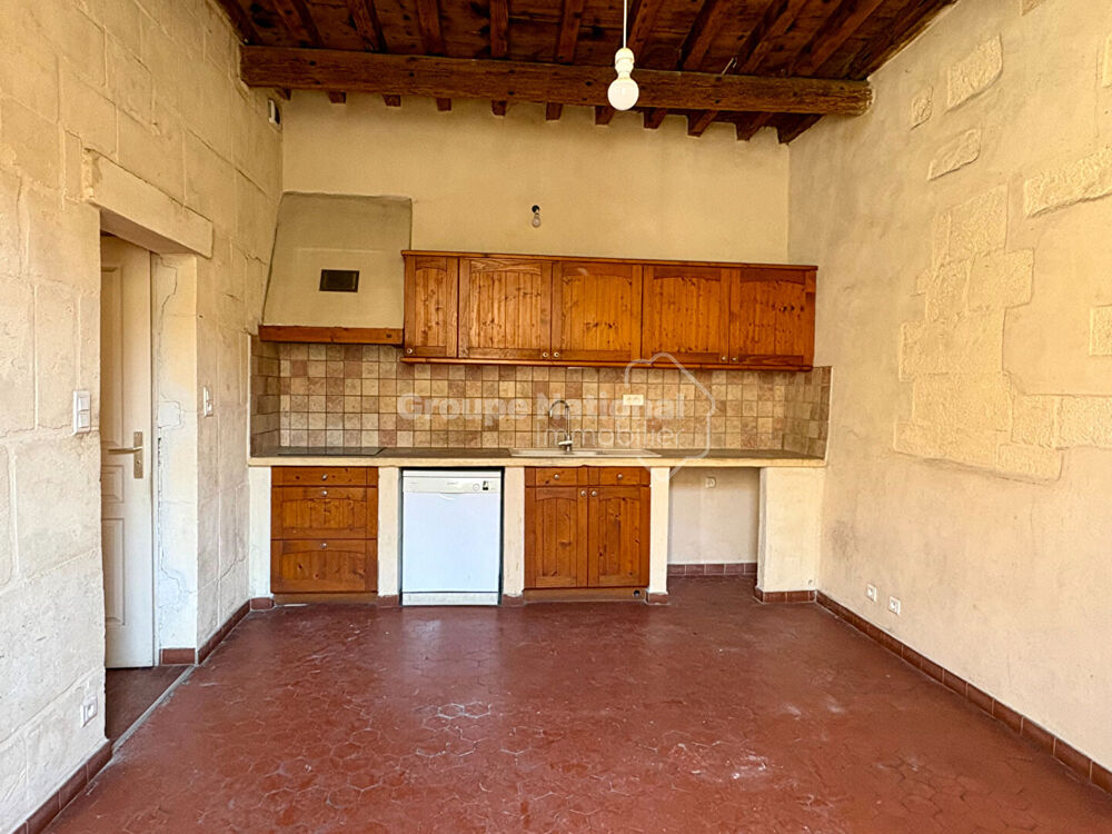 ARLES. Grand duplex centre ville.