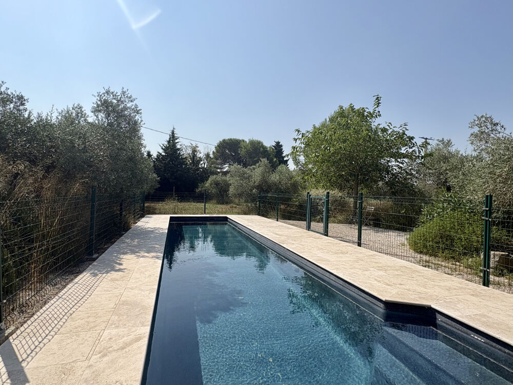Vente Maison ARLES. Villa Pont de Crau avec piscine. Arles