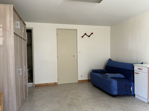T2 - PARTHENAY HYPER CENTRE 375 Parthenay (79200)