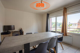  Appartement à louer 2 pièces 57 m²