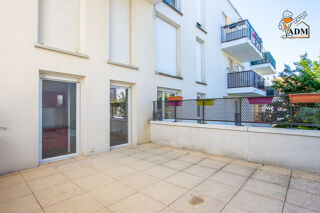  Appartement à louer 3 pièces 63 m²