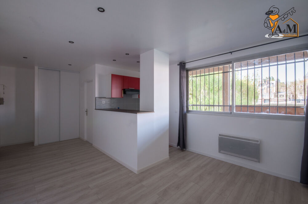 Studio lumineux de 24,51m2 rez-de-chaussée en plein centre ville de Meaux