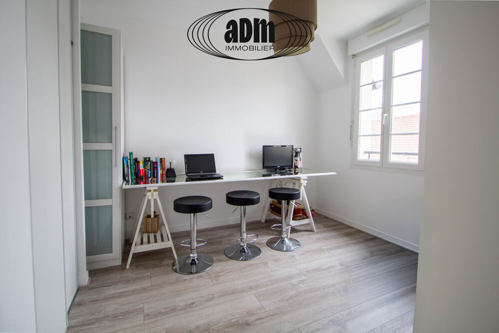 � vendre  Maison Bailly-Romainvilliers (77700)