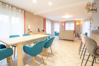  Maison � vendre 7 pi�ces 215 m�