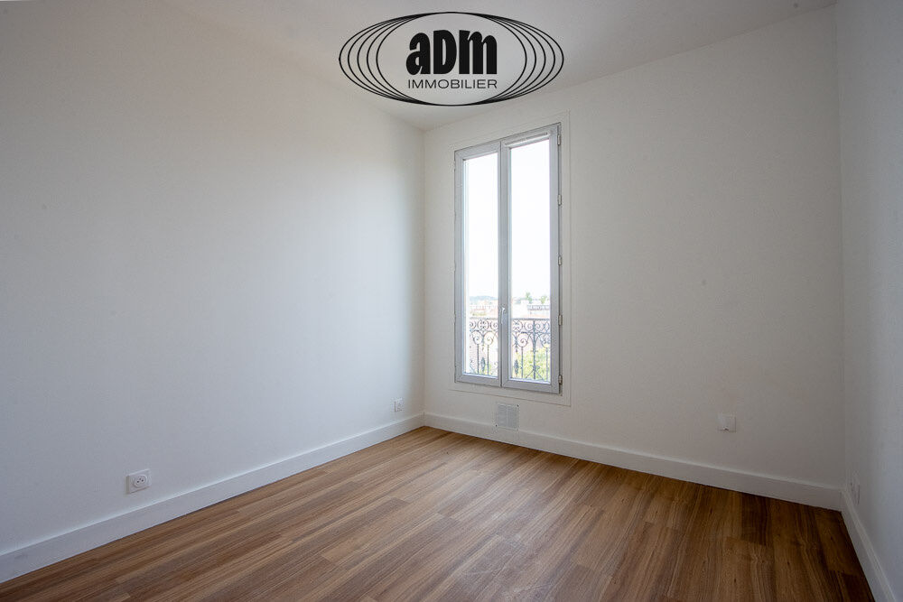 Appartement 1 pièce avec balcon Gennevilliers