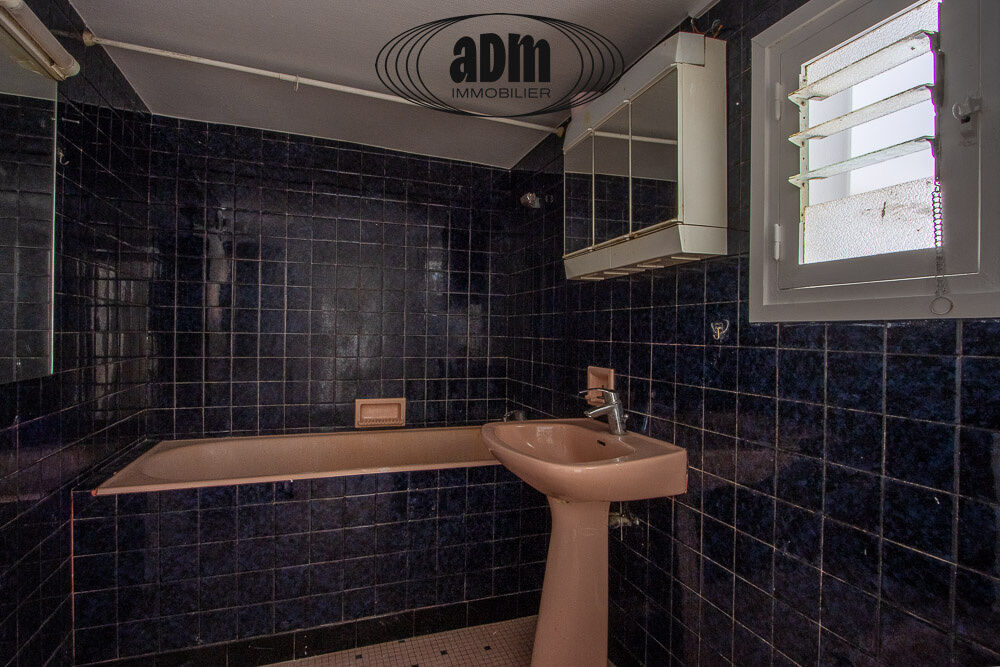 Studio avec terrasse située Rue Benjamin Brunet 77100 Nanteuil-lès-Meaux