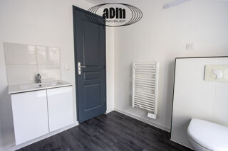  Appartement à louer 1 pièce 28 m²