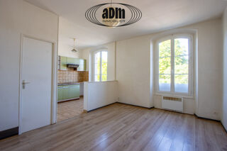  Appartement à louer 1 pièce 27 m²