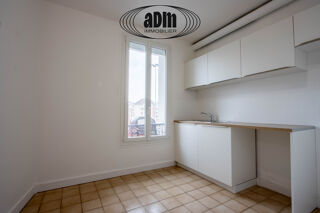  Appartement à louer 2 pièces 37 m²