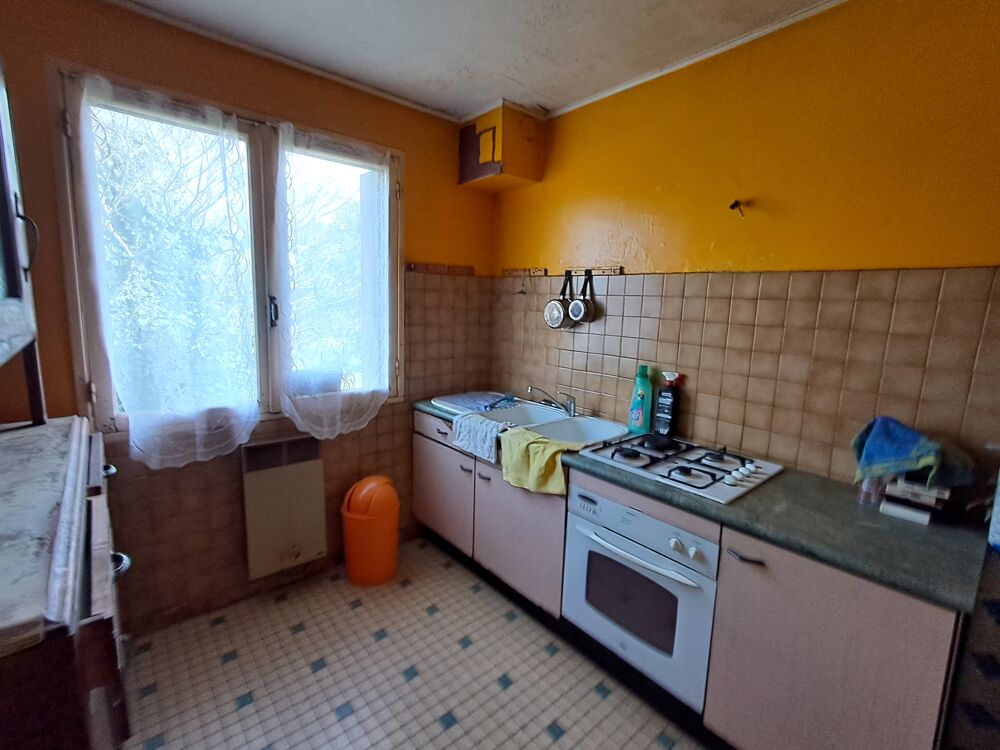 MAISON avec sous sol en partie aménagé