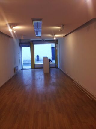  Immeuble à vendre 323 m²