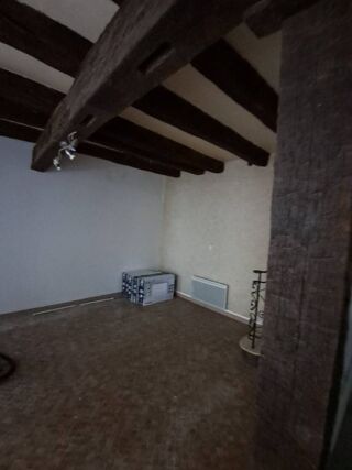  Maison à louer 4 pièces 80 m²