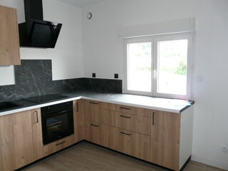  Maison à louer 4 pièces 100 m²