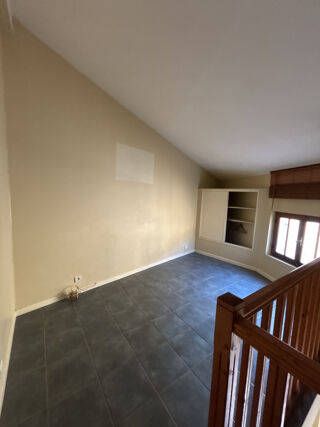  Maison à louer 1 pièce 25 m²