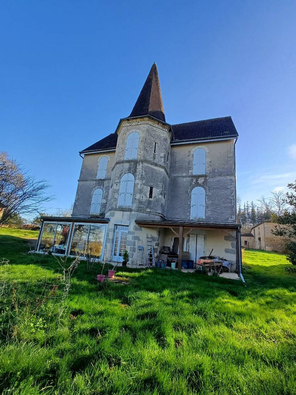 Maison 12 pièces 350 m² · à Bruch · 350 m² · 337 000 €