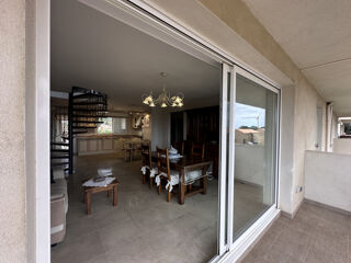  Appartement � vendre 5 pi�ces 151 m�