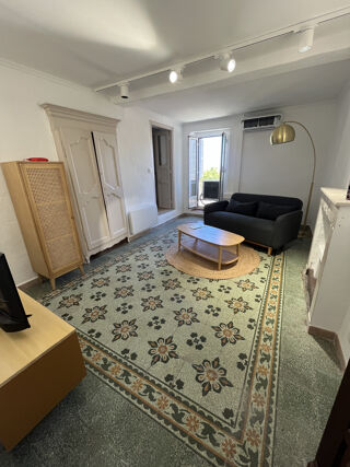  Appartement à louer 2 pièces 32 m²
