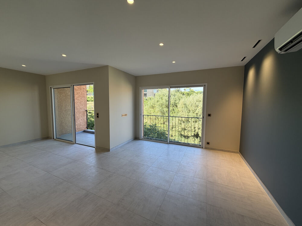 APPARTEMENT T3 AVEC TERRASSE SAINT-FLORENT
