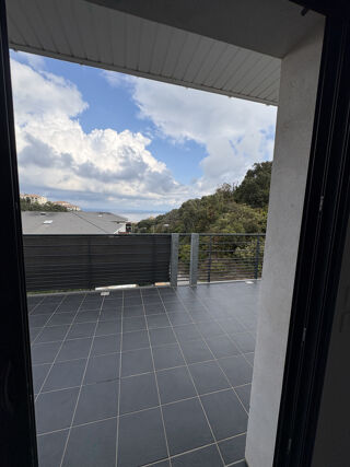  Appartement à louer 2 pièces 50 m²