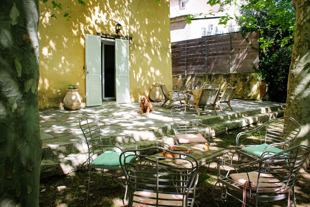 {RARE} - PROPRIETE DE PRESTIGE - COEUR DU CENTRE VILLE DE BASTIA