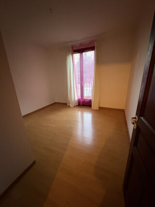  Appartement à louer 4 pièces 89 m²