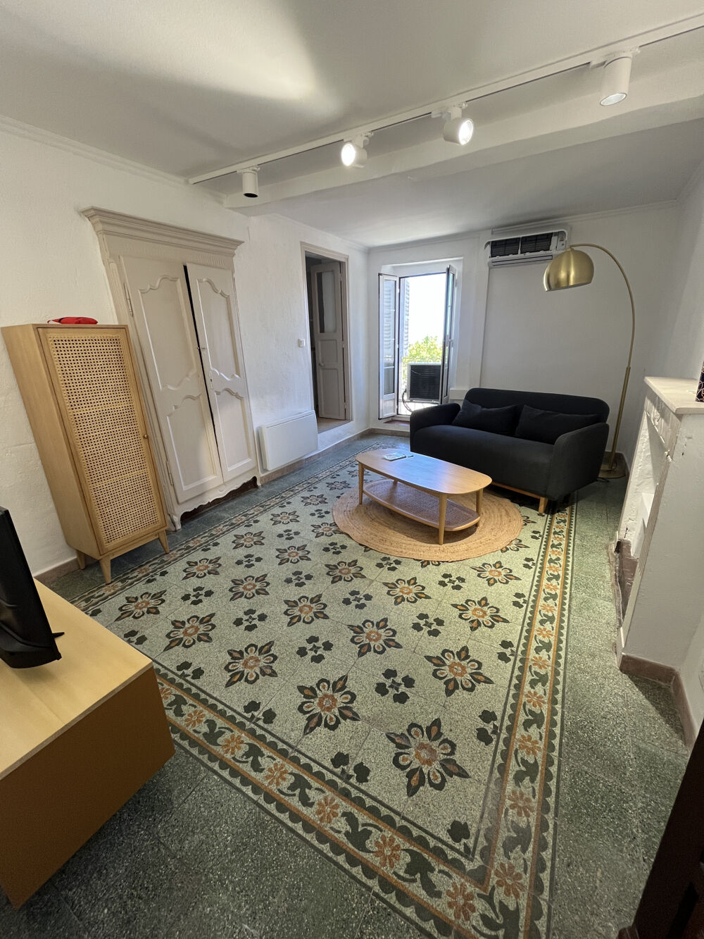 F2 MEUBLE RUE NAPOLEON