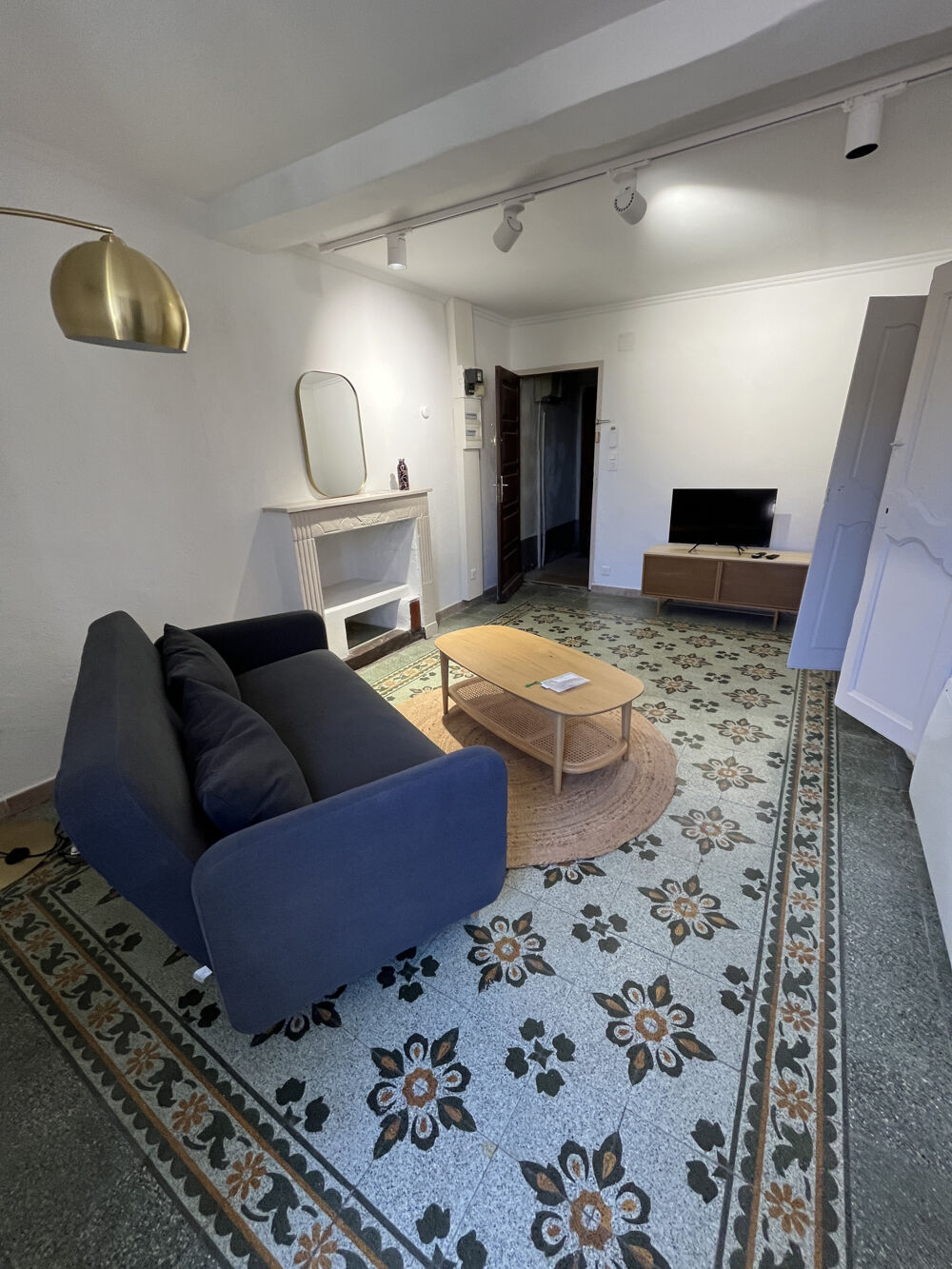 F2 MEUBLE RUE NAPOLEON