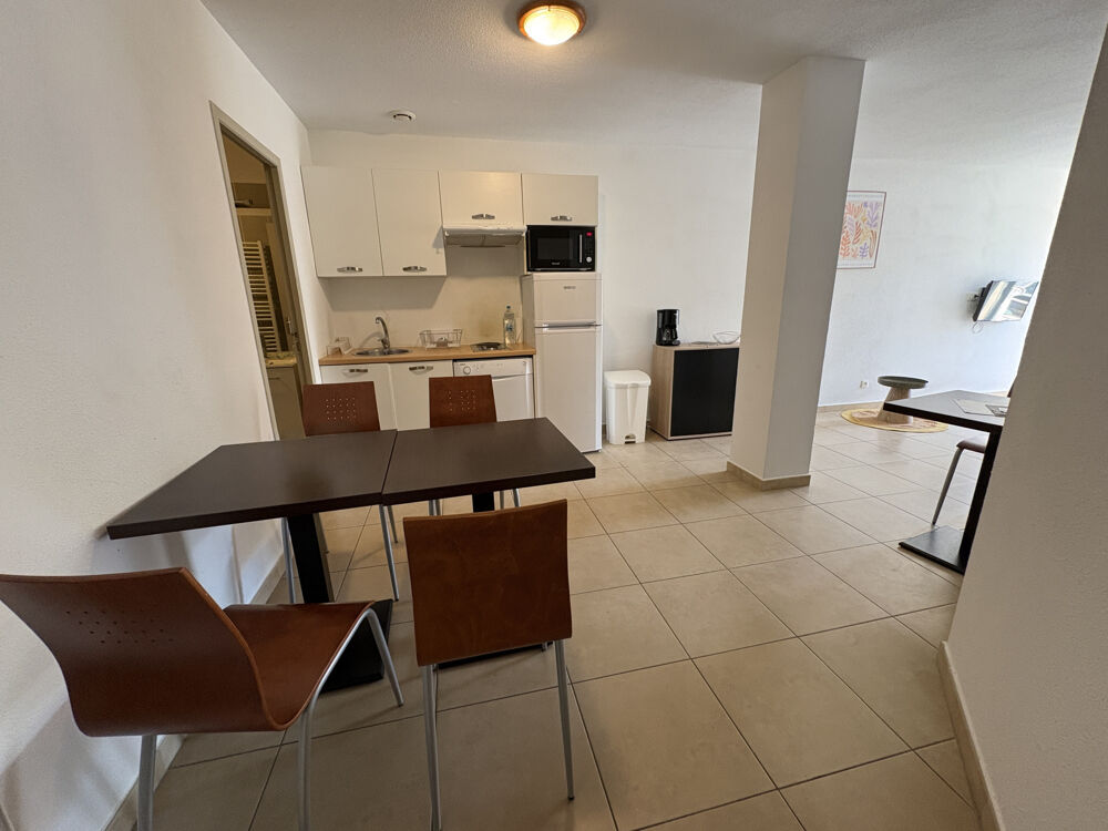 ST FLORENT- APPARTEMENT TYPE 3 MEUBLE