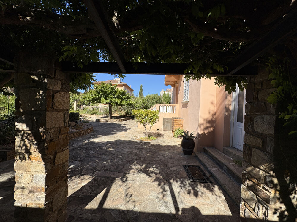 à vendre  Maison L'Île-Rousse (20220)