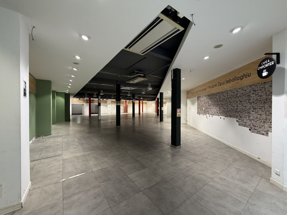   MURS COMMERCIAUX - BOULEVARD PAOLI - BASTIA Bastia