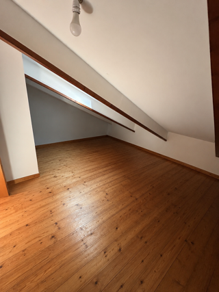  Appartement à louer 4 pièces 74 m²