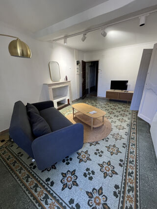  Appartement à louer 2 pièces 32 m²
