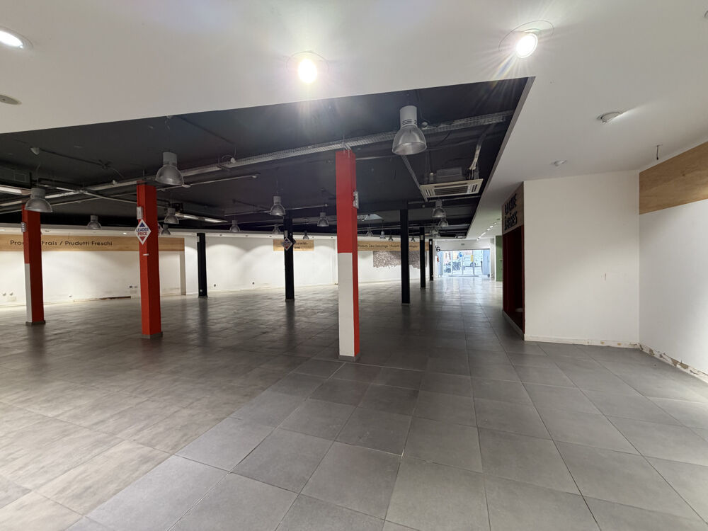   MURS COMMERCIAUX - BOULEVARD PAOLI - BASTIA Bastia