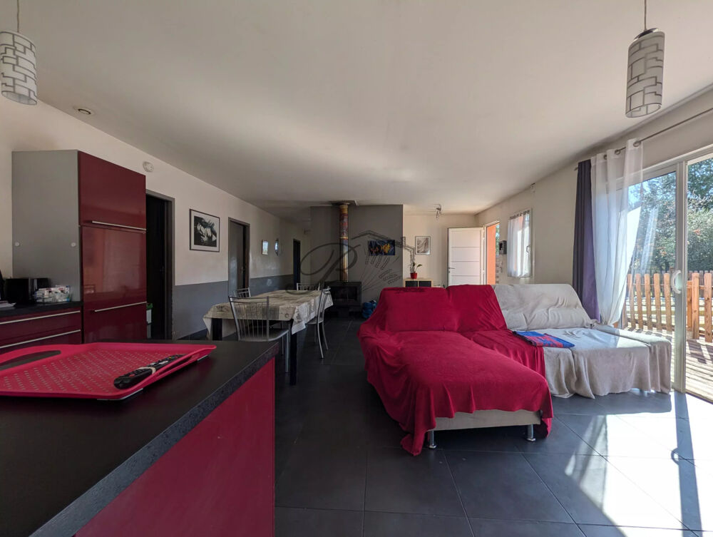 Vente Maison Vente villa de plain pied avec piscine et grand garage, à Mirabeau 84120. Mirabeau