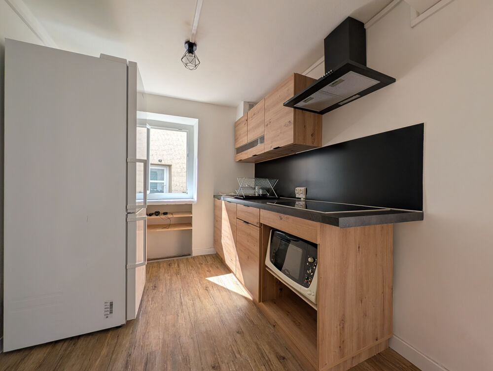 Location Maison Location T2 MEUBLÉE de 40 m2 à Sainte- Tulles Ste tulle