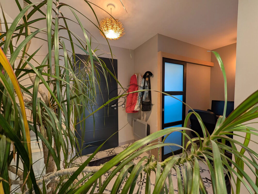 Maison 3 chambres à La Tour-d'Aigues avec place de parking
