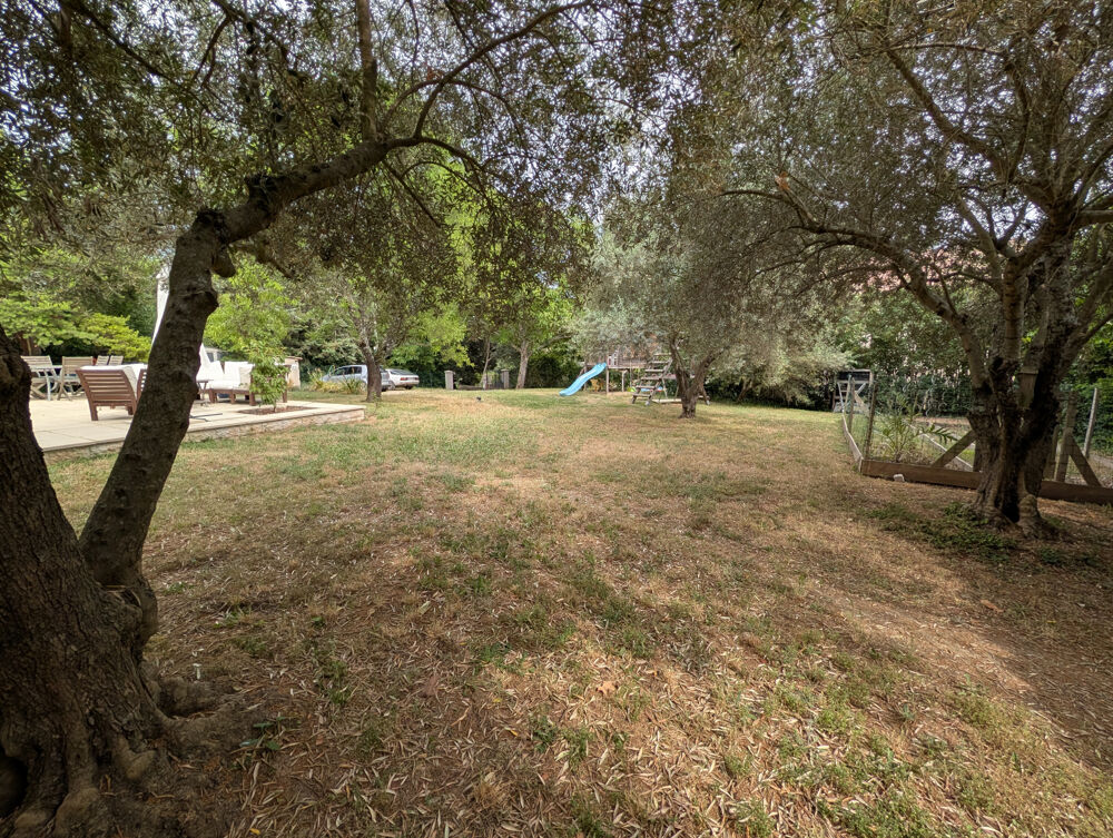 Charmante maison avec 3 chambres à Peypin-d'Aigues
