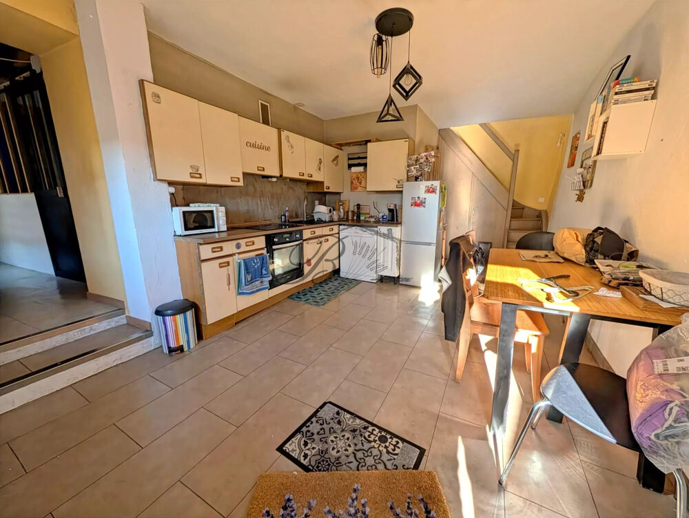 Vente Maison La Tour-d'Aigues idéal investissement locatif (deux logements) La tour d aigues