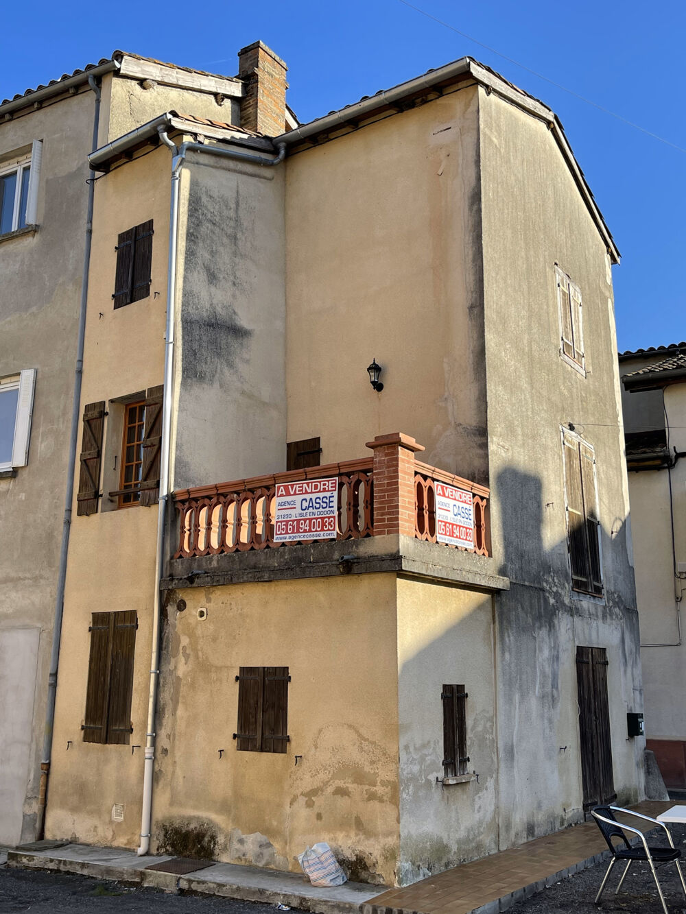 MAISON-APPARTEMENT AVEC TERRASSE PLEIN SOLEIL