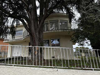  Maison � vendre 8 pi�ces 229 m�