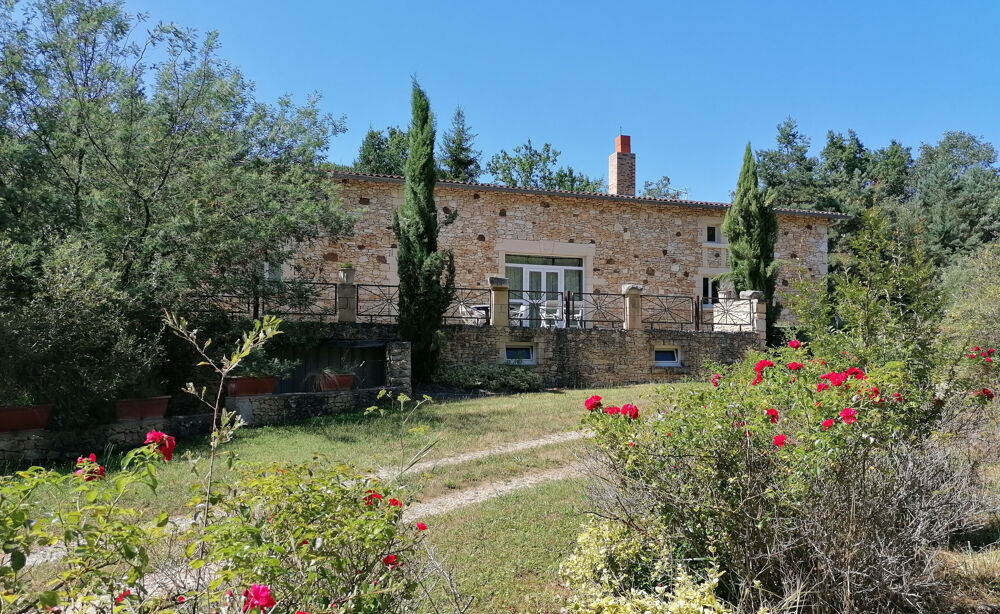 Maison 10 pièces 346 m² · à La Douze · 346 m² · 495 000 €