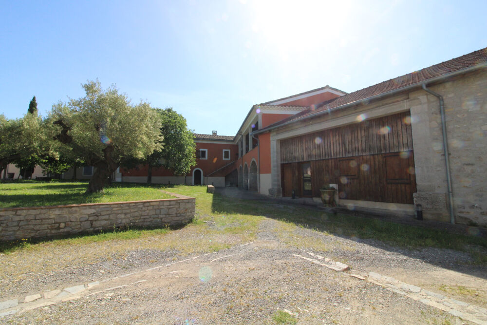  vendre  Proprit/chteau Saint-Mathieu-de-Trviers (34270)