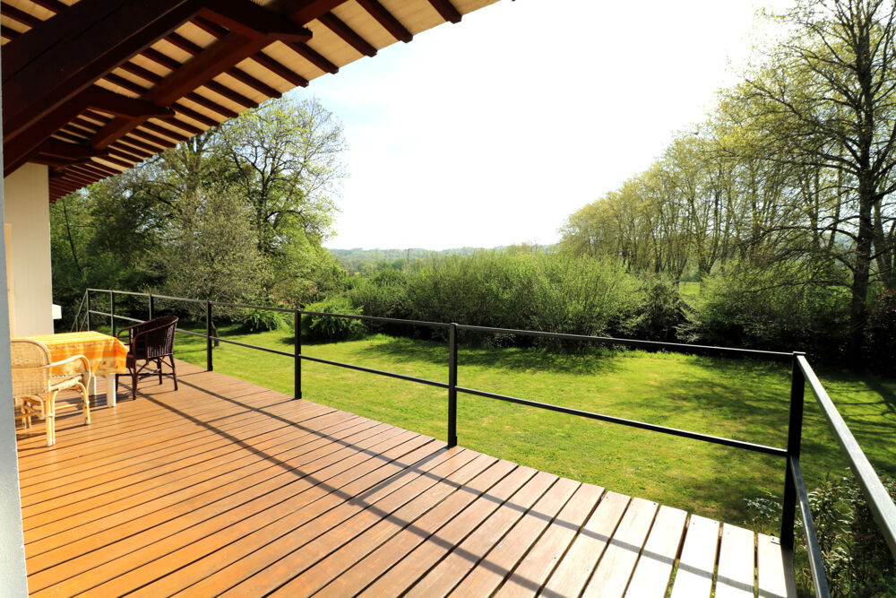 Belle Villa Atypique dans son parc Arboré, piscine chauffée 10x5 + Terrain constructible avec verger