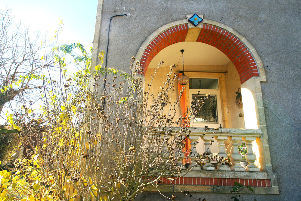 Vente Maison Maison de ville des années 1930 & jardin avec dépendances Le bugue