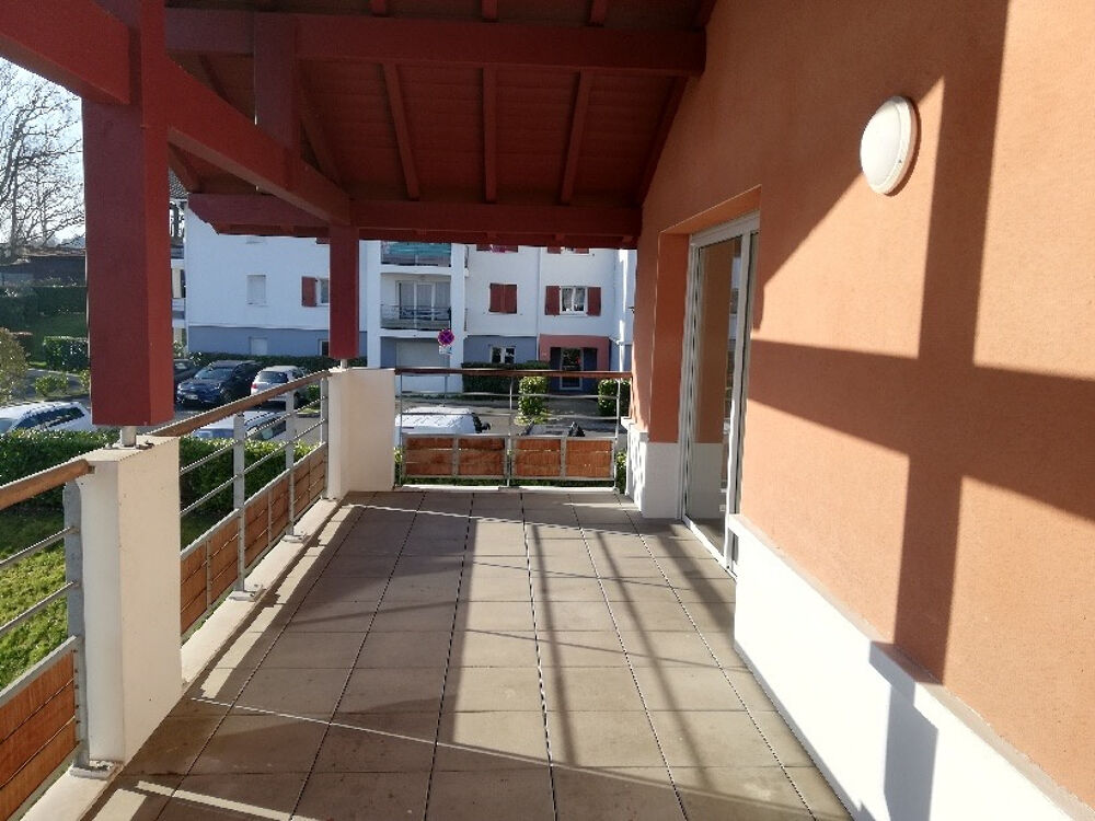 Vente Appartement EXCLUSIVITE - Mouguerre - Dernier étage, terrasse de 20 m2 & superbe vue montagne Mouguerre