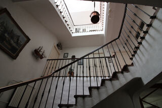  Propri�t�/ch�teau � vendre 14 pi�ces 675 m�